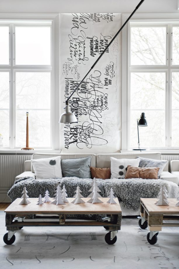THREE TIPS FOR BETTER HOLIDAY DECORATION BY THE CALLIGRAPHER YLVA SKARP
