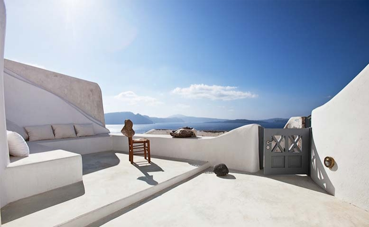 DREAMY VILLA ON SANTORINI