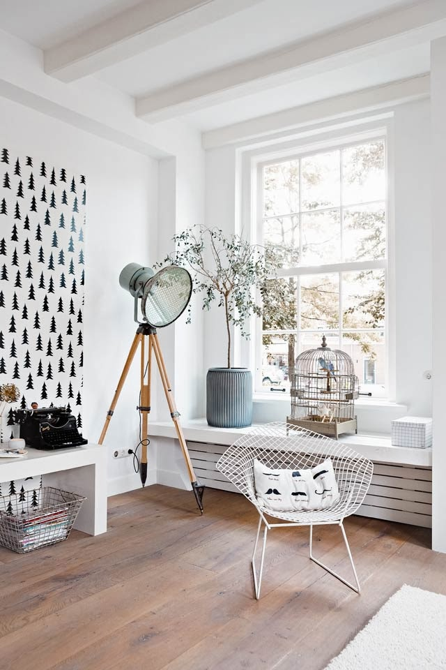 HOW THE INTERIOR STYLIST PREPARED HER HOME FOR CHRISTMAS
